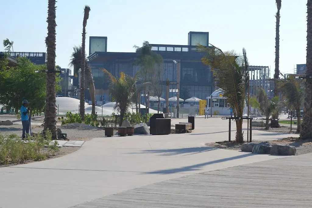 Regent Beach Resort Дубай