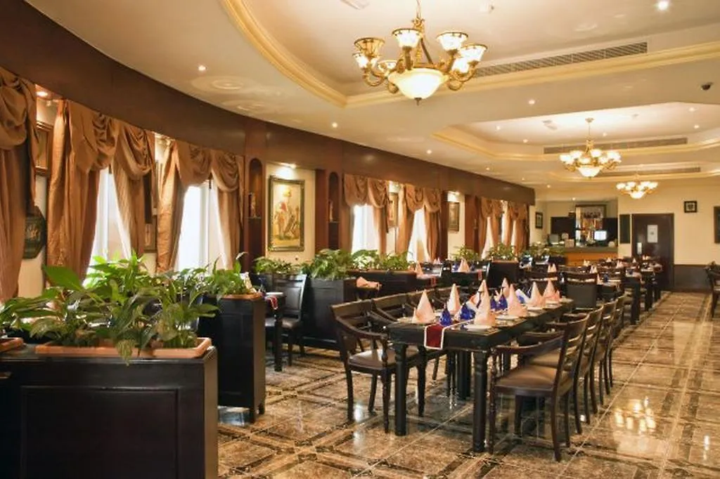 Regent Beach Resort Дубай