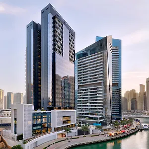 5* Отель Crowne Plaza Marina By Ihg