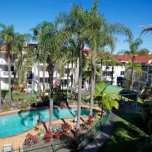 cannes-court-apartments.queenslandhotels.net/